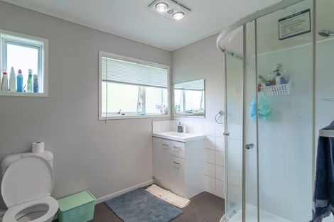 Photo of property in 2/14 Claridge Street, Glen Eden, Auckland, 0602