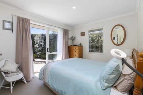 Photo of property in 32 Rosella Drive, Welcome Bay, Tauranga, 3112