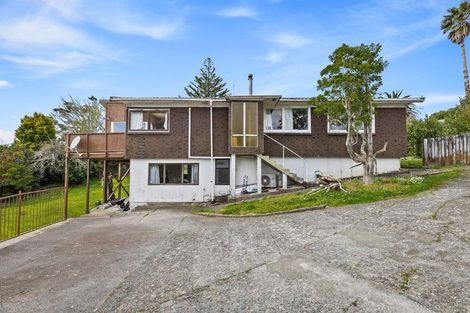 Photo of property in 119 Waimumu Road, Massey, Auckland, 0614