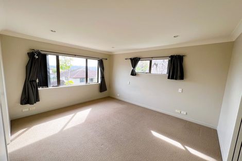 Photo of property in 9 Laurel Oak Drive, Schnapper Rock, Auckland, 0632