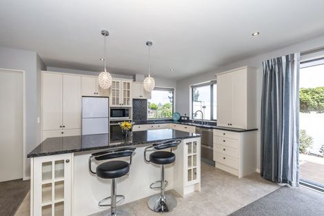 Photo of property in 10 Radiata Avenue, Parklands, Christchurch, 8083