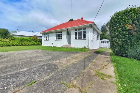 Photo of property in 210 Onewa Road, Birkenhead, Auckland, 0626