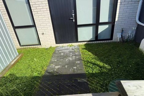 Photo of property in 2/9 Schnapper Rock Road, Greenhithe, Auckland, 0632