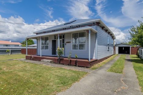 Photo of property in 21 Kings Drive, Levin, 5510