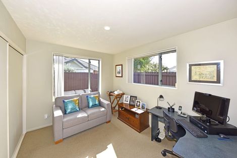 Photo of property in 1 Stable Way, Belfast, Christchurch, 8051