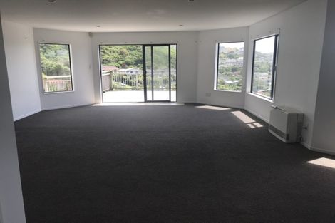 Photo of property in 19 Marjory Close, Broadmeadows, Wellington, 6035