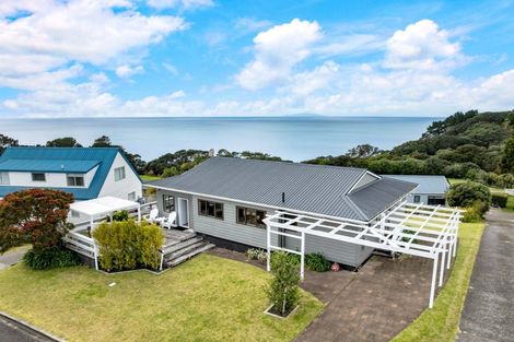 Photo of property in 409 Onemana Drive, Onemana, Whangamata, 3691