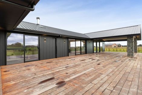 Photo of property in 32a Aranui Road, Kairanga, 4475