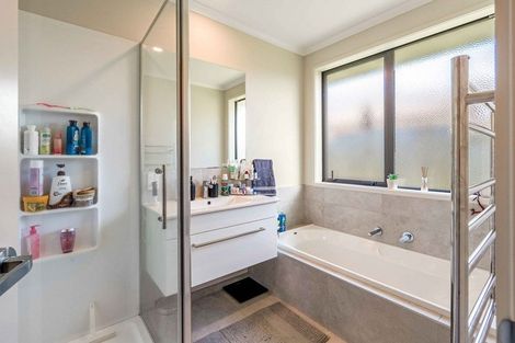 Photo of property in 45 El Questro Drive, Papamoa, 3118