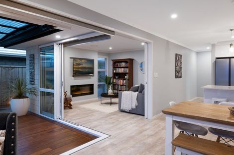 Photo of property in 14 Bill Miller Drive, Papamoa, 3118