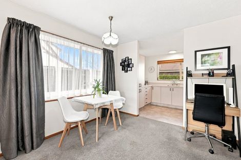 Photo of property in 2/48 Longfellow Street, Sydenham, Christchurch, 8023