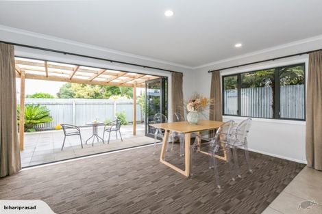 Photo of property in 137 Gloucester Street, Taradale, Napier, 4112