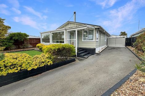 Photo of property in 41 Effingham Street, North New Brighton, Christchurch, 8083