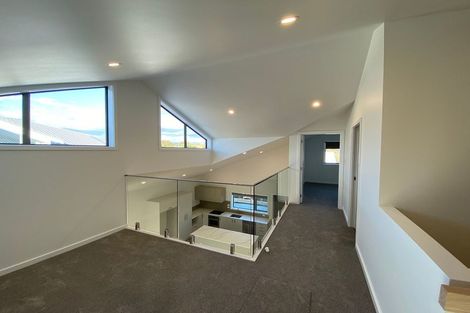 Photo of property in 16 Martin Street, Palmerston North, 4414