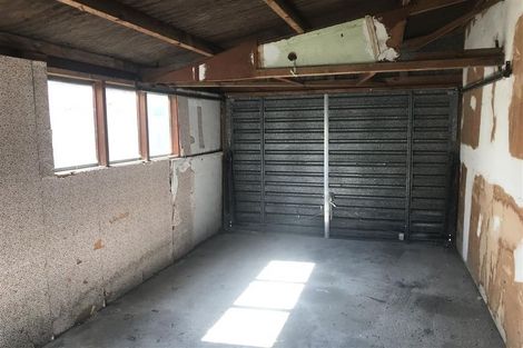 Photo of property in 21 Ballantyne Avenue, Upper Riccarton, Christchurch, 8041