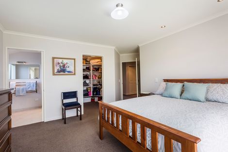 Photo of property in 13 Mcallister Lane, Mosgiel, 9024