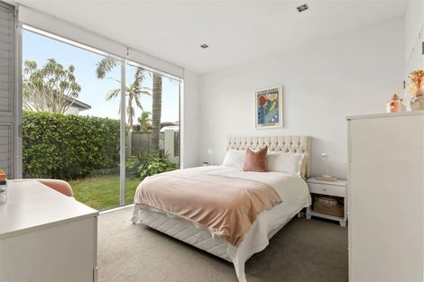 Photo of property in 151a Clovelly Road, Bucklands Beach, Auckland, 2012