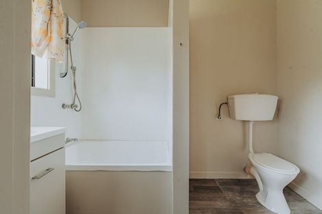 Photo of property in 28 Burns Street, Milton, 9220