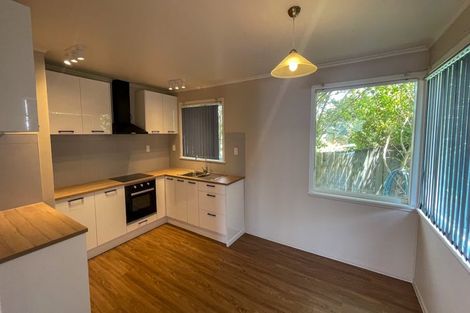 Photo of property in 34 Chislehurst Street, Henderson, Auckland, 0612