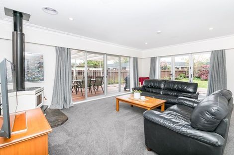 Photo of property in 5 Woodstock Crescent, Leamington, Cambridge, 3432