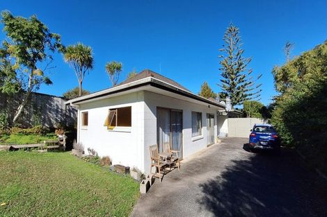 Photo of property in 1/32 Stredwick Drive, Torbay, Auckland, 0630