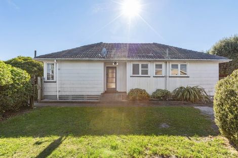 Photo of property in 2a Dickson Crescent, Hornby, Christchurch, 8042
