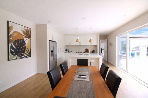 Photo of property in 216 Wainui Road, Silverdale, 0932