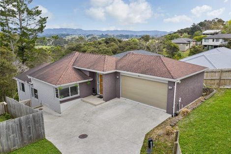 Photo of property in 113e Sunnyside Road, Sunnyvale, Auckland, 0612