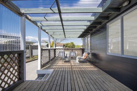 Photo of property in 51 Lagoon Place, Poike, Tauranga, 3112