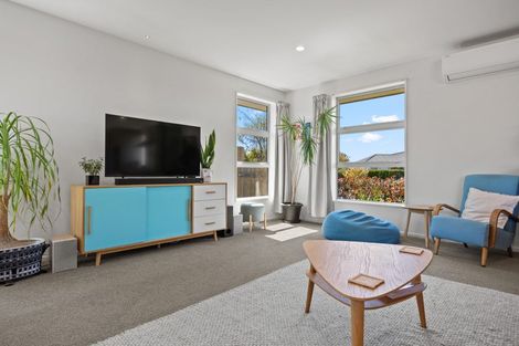 Photo of property in 27 Pegasus Main Street, Pegasus, 7612