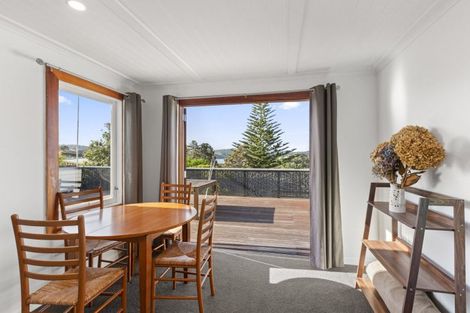 Photo of property in 14 Main Road, Raglan, 3225