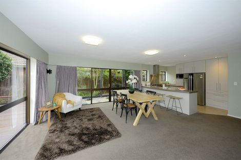 Photo of property in 35 Corfe Street, Ilam, Christchurch, 8041