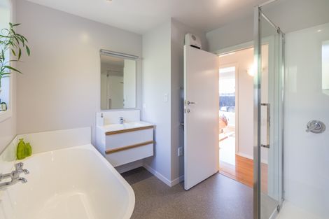 Photo of property in 21 Fusilier Street, Hoon Hay, Christchurch, 8025