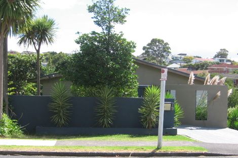 Photo of property in 81 Saddleback Rise, Murrays Bay, Auckland, 0630