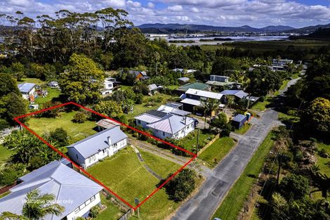 Photo of property in 33 Cockburn Street, Onerahi, Whangarei, 0110