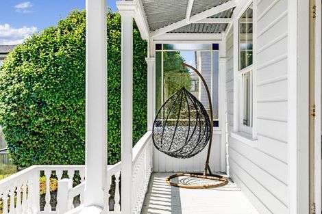 Photo of property in 12 The Avenue, Albany, Auckland, 0632