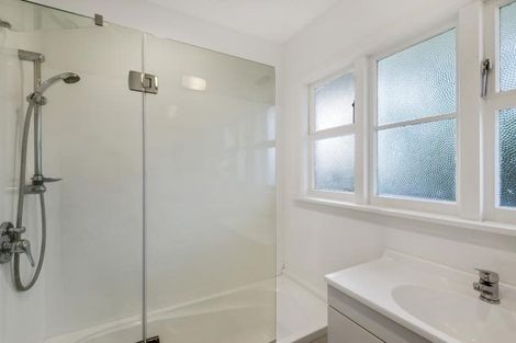 Photo of property in 18 Estuary Road, New Brighton, Christchurch, 8061