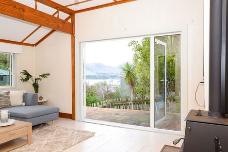 Photo of property in 55 Hawkhurst Road, Lyttelton, 8082