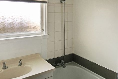 Photo of property in 2/267 Kennedy Road, Onekawa, Napier, 4110