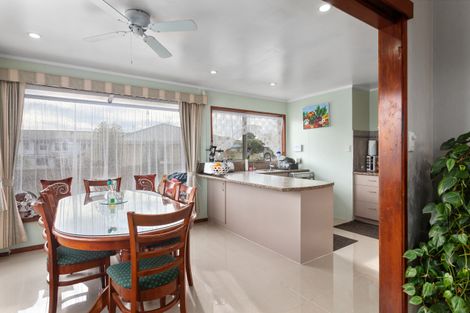 Photo of property in 25 Rata Avenue, Edgecumbe, 3120