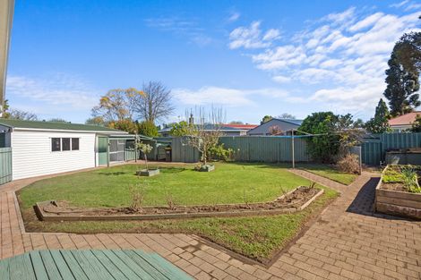 Photo of property in 28 Kowhai Street, Tuakau, 2121