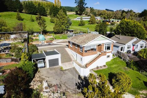 Photo of property in 16 Braeside, Kinmont Park, Mosgiel, 9024