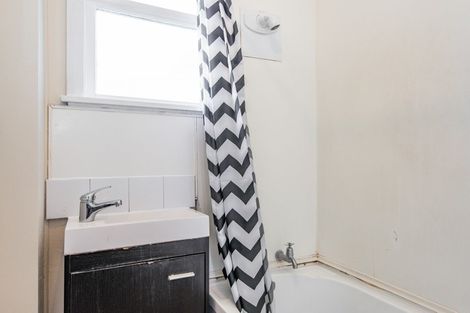 Photo of property in 921 Bledisloe Street, Raureka, Hastings, 4120