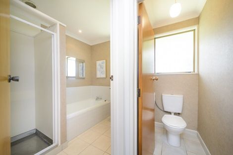 Photo of property in 7a Wigan Place, Hokowhitu, Palmerston North, 4410