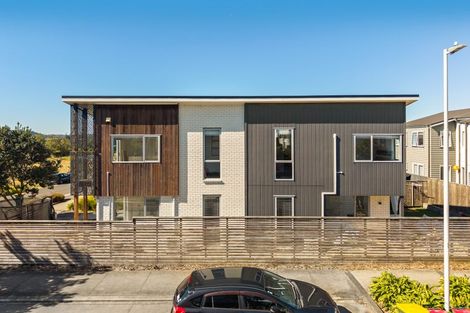 Photo of property in 91 Glidepath Road, Hobsonville, Auckland, 0616