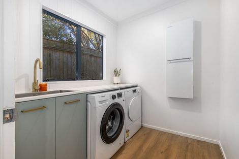 Photo of property in 300 Rosetta Road, Raumati Beach, Paraparaumu, 5032