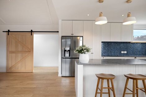 Photo of property in 72 Spur Ridge, Jacks Point, 9371