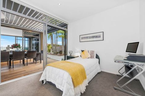 Photo of property in 81 Pine Harbour Parade, Beachlands, Auckland, 2018