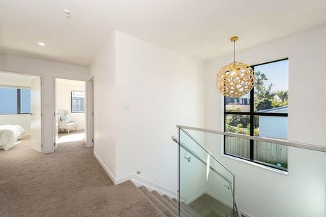 Photo of property in 29a Mackenzie Street, Te Atatu South, Auckland, 0610