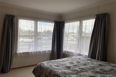 Photo of property in 22 Stanley Street, Levin, 5510